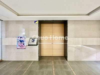 【防犯設備】 | コスモプレイスグラシエ | 【オートロック】オートロックシステムでセキュリティ充実。当たり前ですが、安全で安心して暮らすのって大事ですよね。お探しのご条件でオートロック付きの物件を探す方も多いですがやはりセキュリティは大事です。