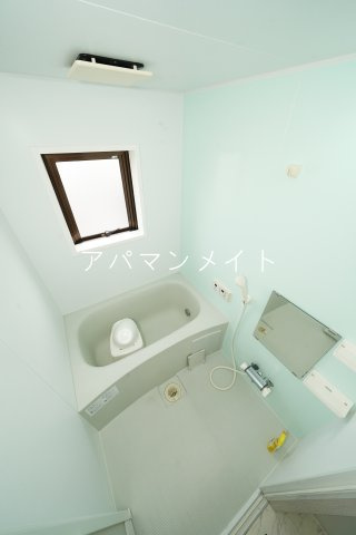 【浴室】 | 金子ビル | ゆったり過ごせるお風呂です