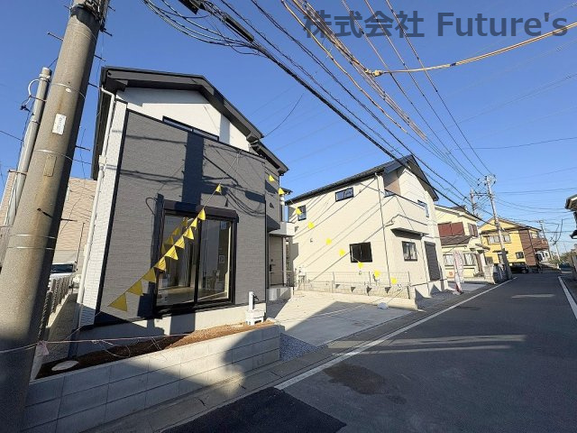 八潮市八條　新築戸建　全1棟の前面道路含む現地写真|前面道路含む現地写真です。