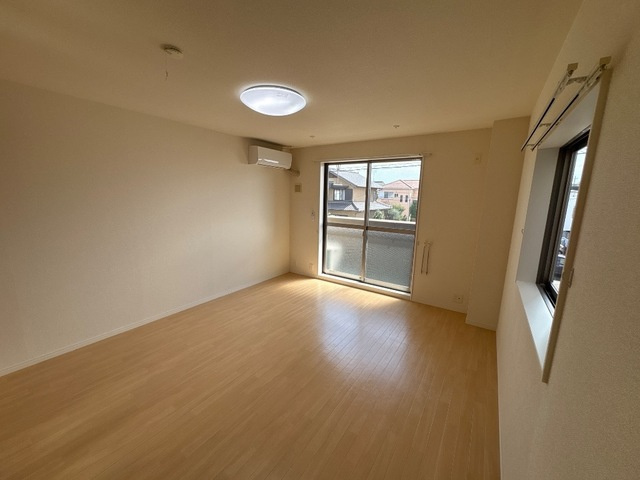 ソアレ東海通の居間・リビング