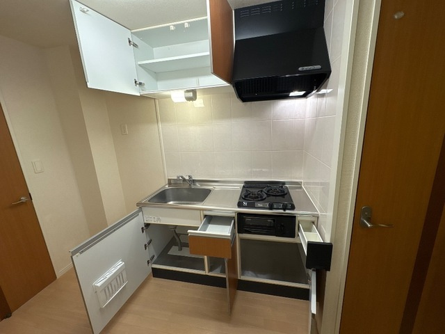 ソアレ東海通のキッチン