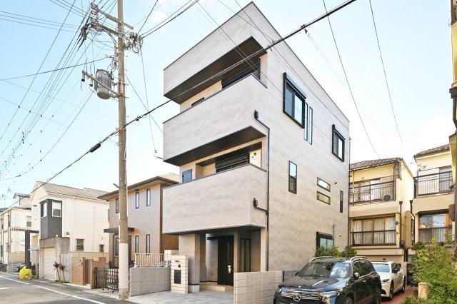 西宮市甲子園口5丁目新築一戸建て│4LDK+駐車1台可