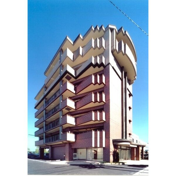 アークプラザしおばるの外観