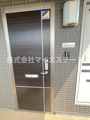 【エントランス】 | ルガルボニート | 別部屋写真使用