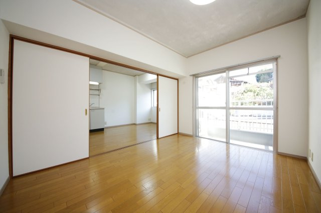 ヤマニハウスの内装