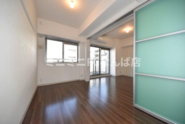 プレサンス中之島公園アティレの寝室|色は現状有姿です