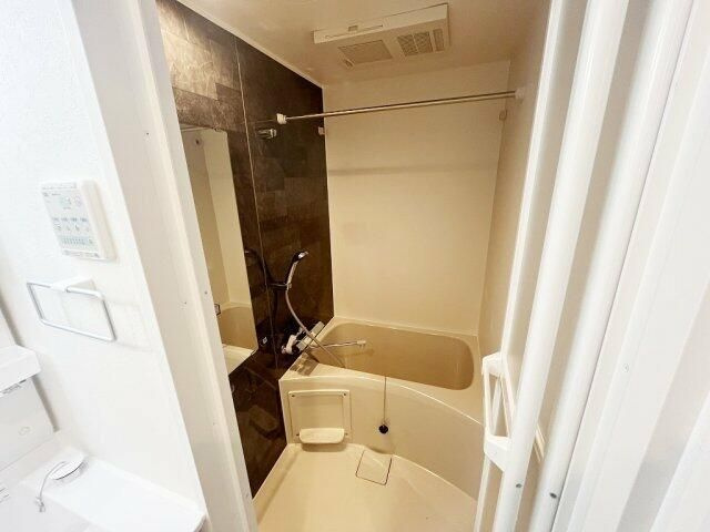 ＵＲＢＡＮ　ＬＵＸＥの浴室