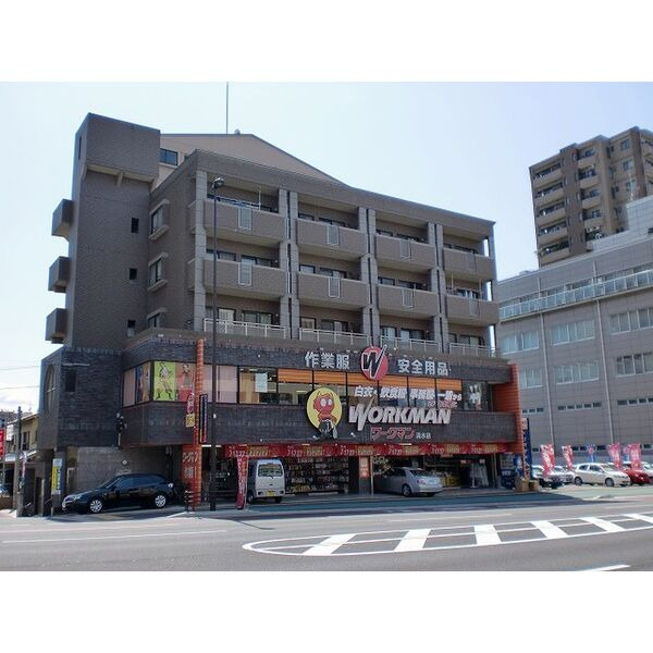 グロワール高宮の外観