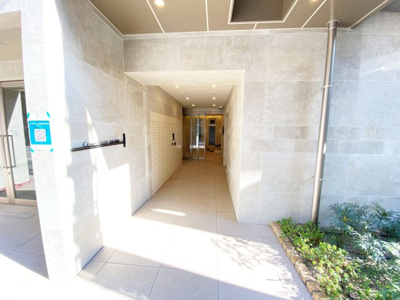 【エントランス】 | コンフォリア・リヴ北浜高麗橋