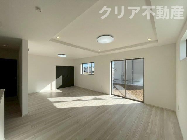 【居間・リビング】 | 渋川市八木原1期　2号棟