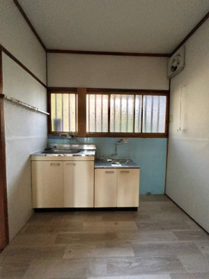 【居間・リビング】 | 岡本住宅