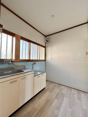 【居間・リビング】 | 岡本住宅