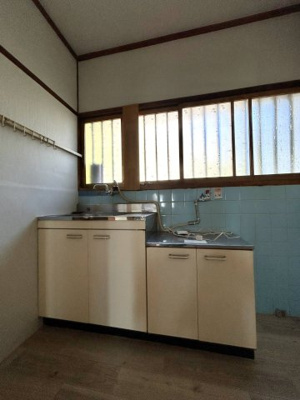 【キッチン】 | 岡本住宅