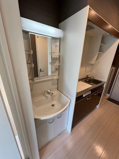 ベストステージＨＡＰＰＩＮＥＳＳの独立洗面台