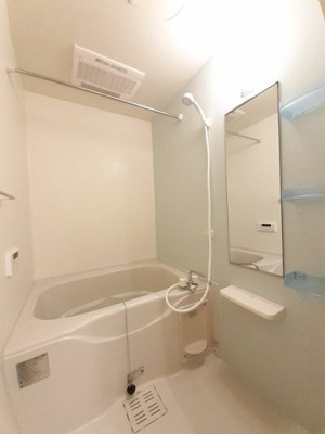 【浴室】 | シエナヒル | きれいなお風呂です