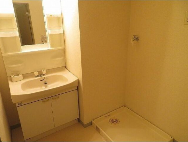 ソレイユ駒沢　眺望良好　角部屋　駒沢公園徒歩圏内の洗面所