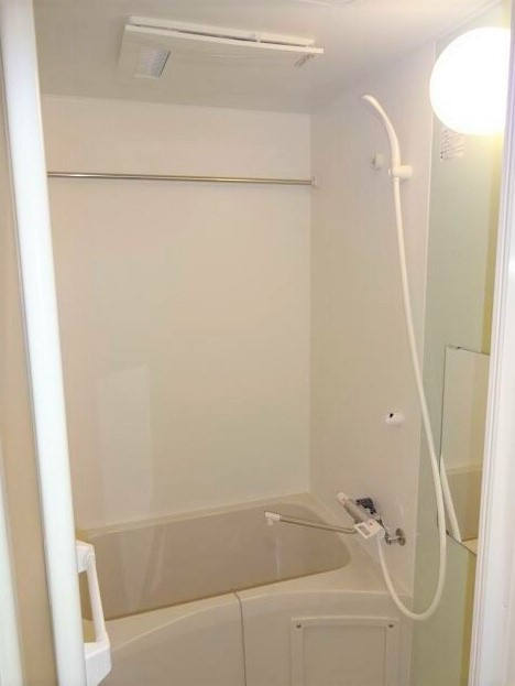 ＧＬＡＮＺ　ＳＴの浴室