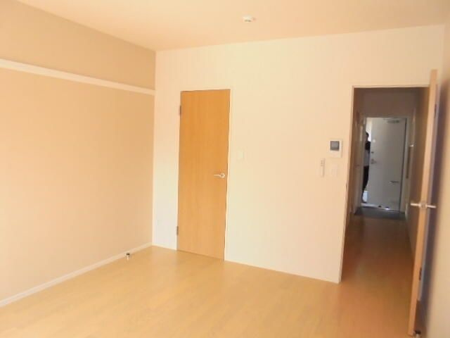 ＧＬＡＮＺ　ＳＴの洋室