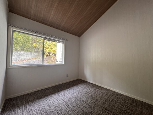 【洋室】 | 修多羅二丁目　戸建