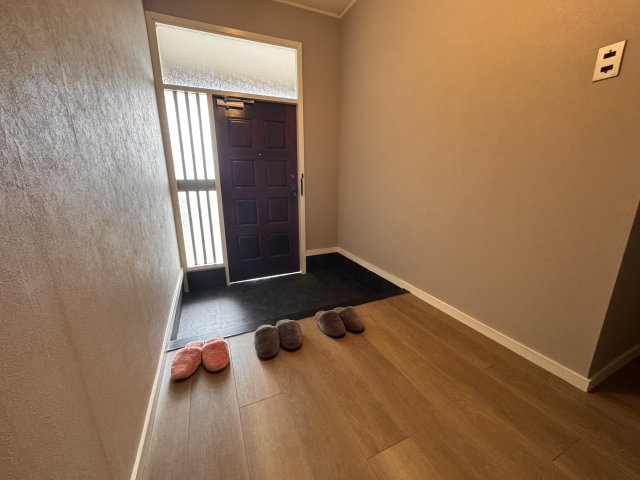 【玄関】 | 修多羅二丁目　戸建