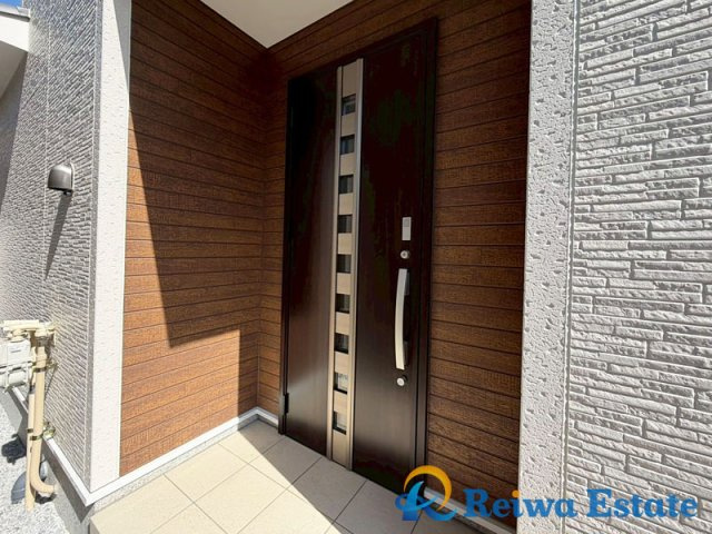 新築戸建　茅ヶ崎市萩園第　全2区画の玄関