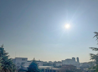 【展望】 | ここからは空が遠くまで見える。紺碧、曇天、茜色。