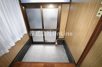 【玄関】 | 高安町北5丁目テラスハウス