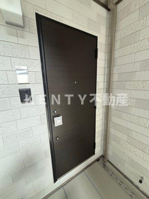 【玄関】 | ベルリード西蒲田 | 明るい玄関です