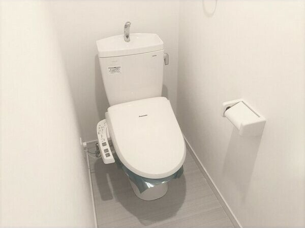 メゾンラフィネのトイレ|コンパクトで使いやすいトイレです