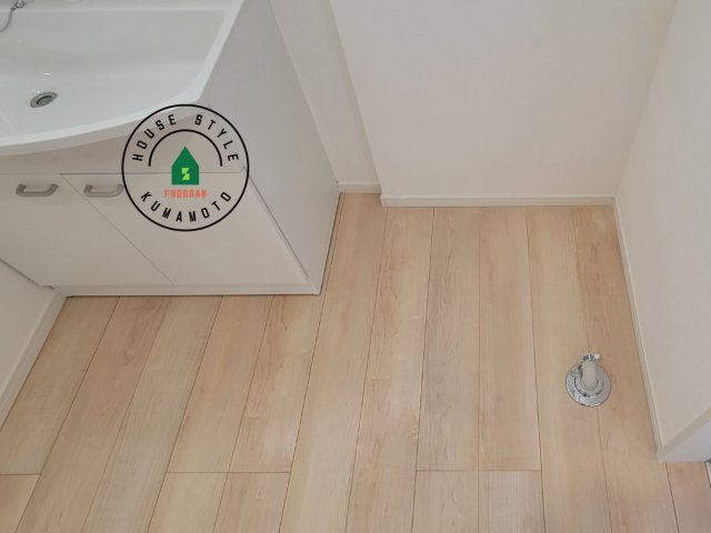 熊本市北区清水新地2丁目第6-2棟（1号棟）の内観：施工例|ランドリースペースとなります。広々して有効的にご使用できます。 