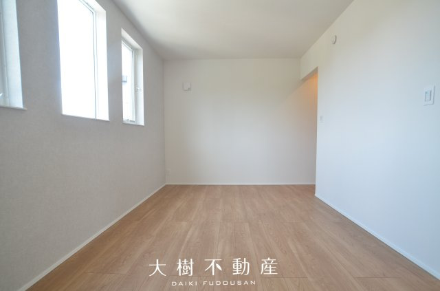 【洋室】 | 海老名市大谷南3丁目 新築戸建て 全3棟【仲介手数料無料】 | 2階　洋室1（7.5帖）