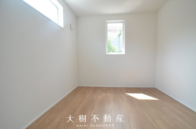 【洋室】 | 海老名市大谷南3丁目 新築戸建て 全3棟【仲介手数料無料】 | 2階　洋室3（6.0帖）