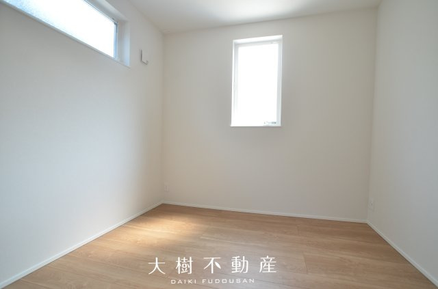 【洋室】 | 海老名市大谷南3丁目 新築戸建て 全3棟【仲介手数料無料】 | 2階　洋室4（5.6帖）