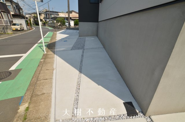 【駐車場】 | 海老名市大谷南3丁目 新築戸建て 全3棟【仲介手数料無料】