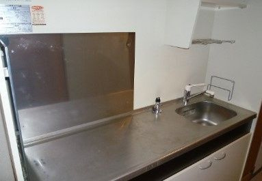 ソレイユ鶴瀬のキッチン