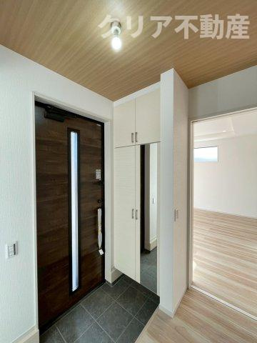 【玄関】 | 渋川市八木原1期　3号棟