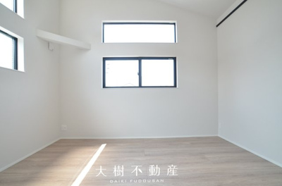 【洋室】 | 海老名市大谷南3丁目 新築戸建て 全3棟【仲介手数料無料】 | 2階　洋室2（6.5帖）