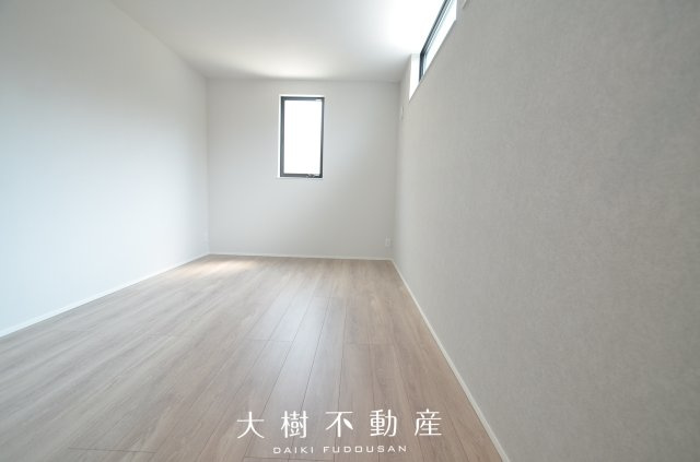 【洋室】 | 海老名市大谷南3丁目 新築戸建て 全3棟【仲介手数料無料】 | 2階　洋室3（7.5帖）