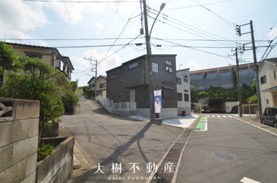 【前面道路含む現地写真】 | 海老名市大谷南3丁目 新築戸建て 全3棟【仲介手数料無料】