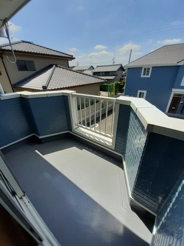 ファミール・ヒロ　Ｎのバルコニー