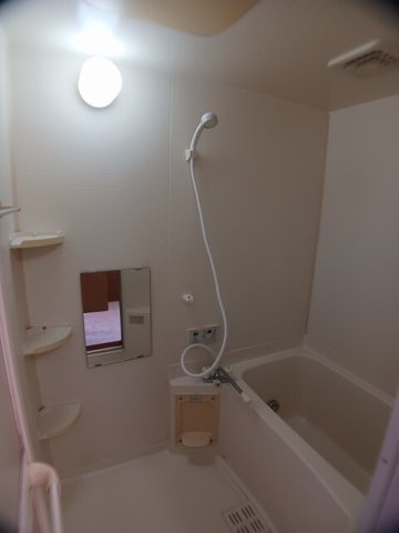 ファミール・ヒロ　Ｎの浴室