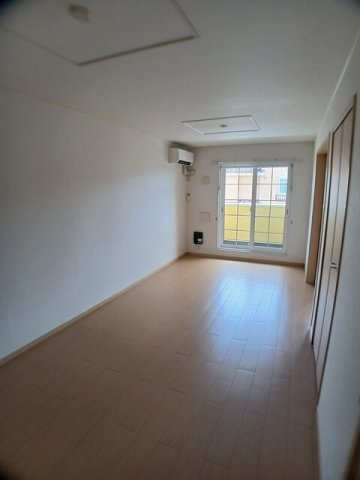 サン・ヴィラ　Ａの居間・リビング