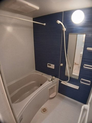 サン・ヴィラ　Ａの浴室