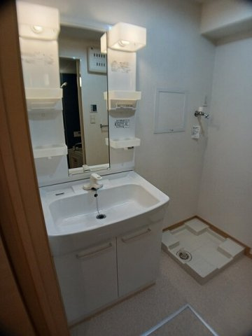 サン・ヴィラ　Ａの洗面所