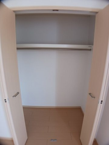 サン・ヴィラ　Ａの収納