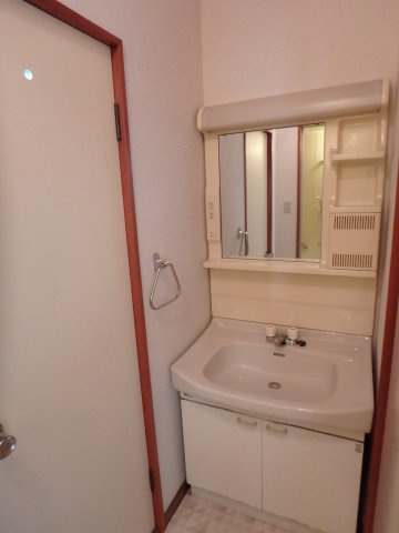 モンレーブまとばの独立洗面台