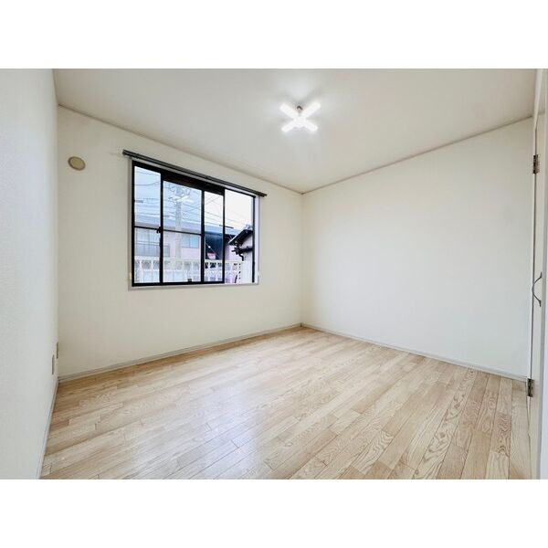 ルミエールKANYU B棟の内装