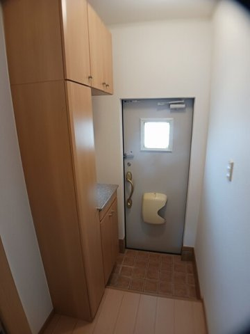 ガーデン　ハウス　緑丘Ｄの玄関