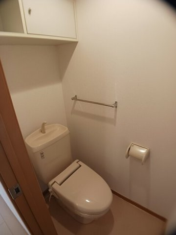 ガーデン　ハウス　緑丘Ｄのトイレ