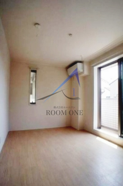 ルート・エイの居間・リビング|洋室のお部屋です。